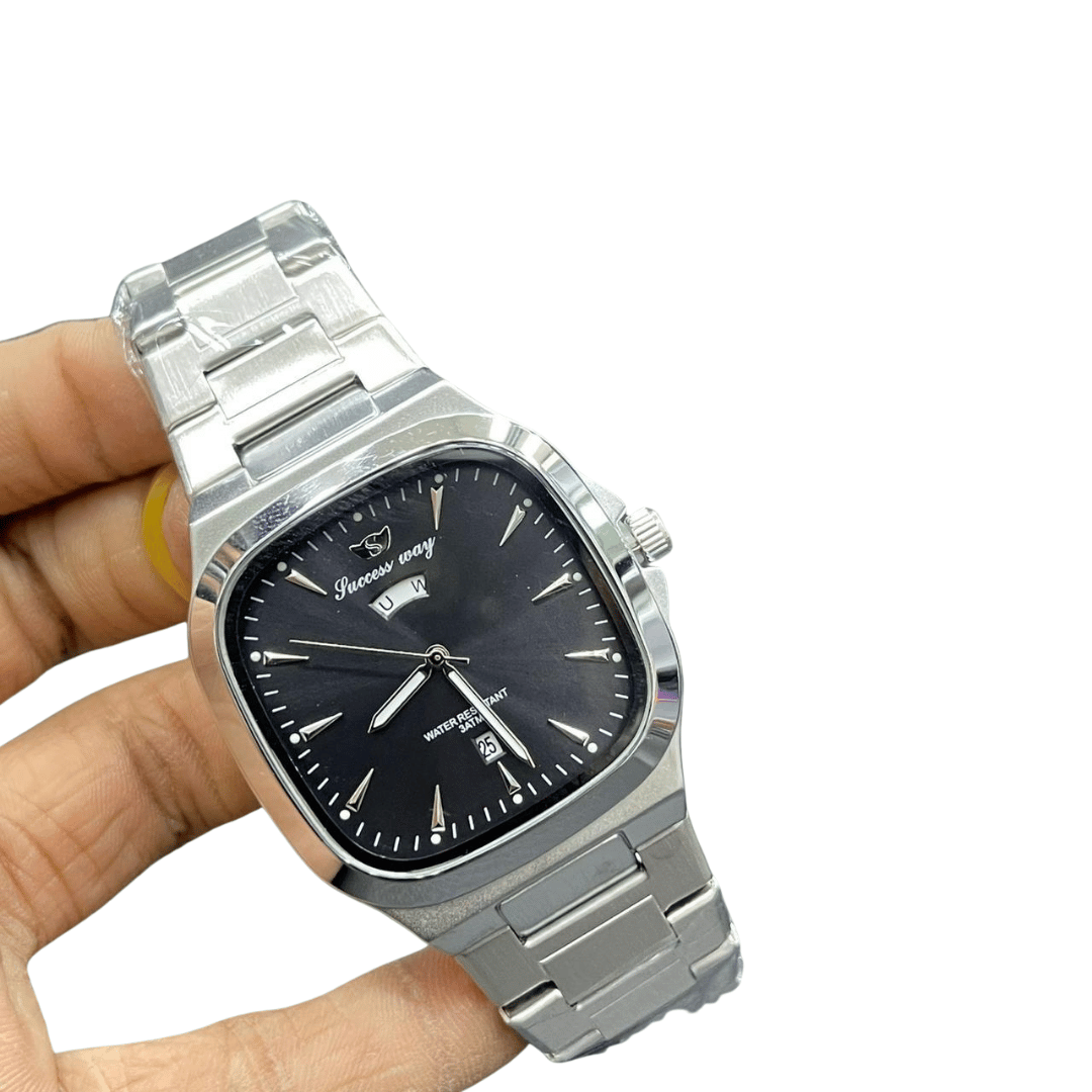 Classic Black Dial Analog Watch Silver